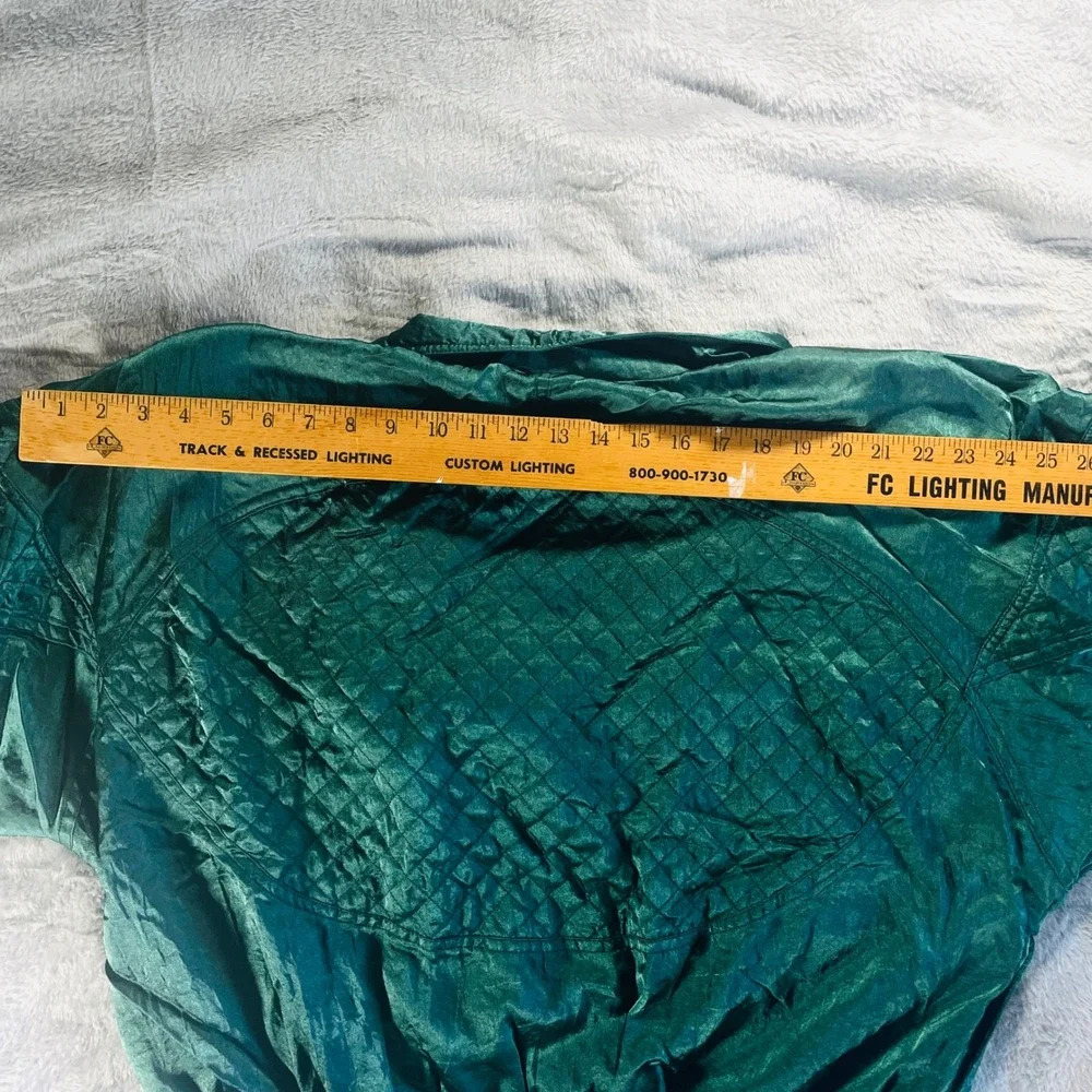 Vintage quilted bomber‎ jacket emerald green 80s 90s cropped nylon L